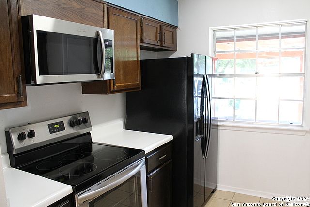1st image of 5101 Staplehurst St