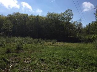 17 Bog Rd, Rockland, ME 04841