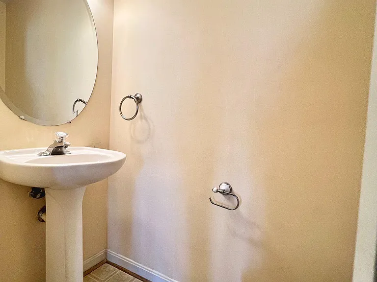 15720 Palermo Ter — Photo 11
