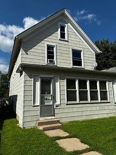 1st image of 2340 Walnut St