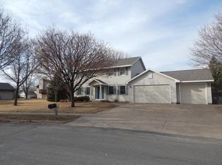 429 Grove St, Onalaska, WI 54650