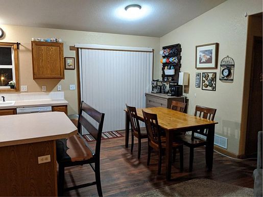 3rd image of 120 50th Avenue Ct