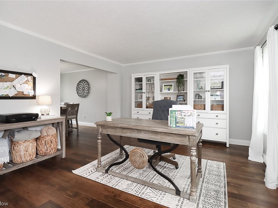 19460 Bennington Dr, Strongsville, OH 44136 Zillow