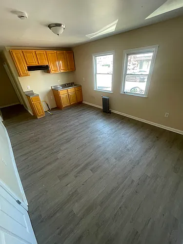 335 Myrtle Ave #1B Photo 1