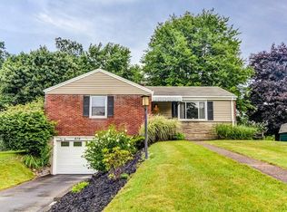 879 Rosalind Rd, Pittsburgh, PA 15237