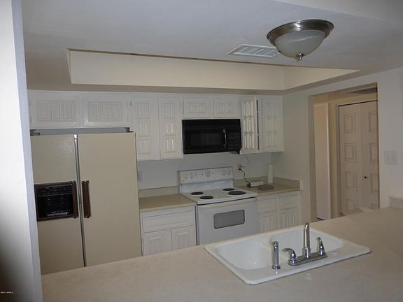 4th image of 5226 N 68th Ave