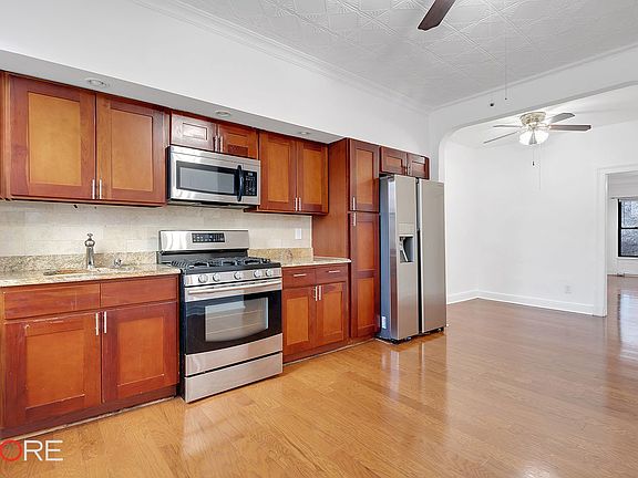 3rd image of 85 India St APT 3