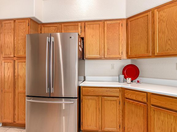 5th image of 3543 N 107th Dr