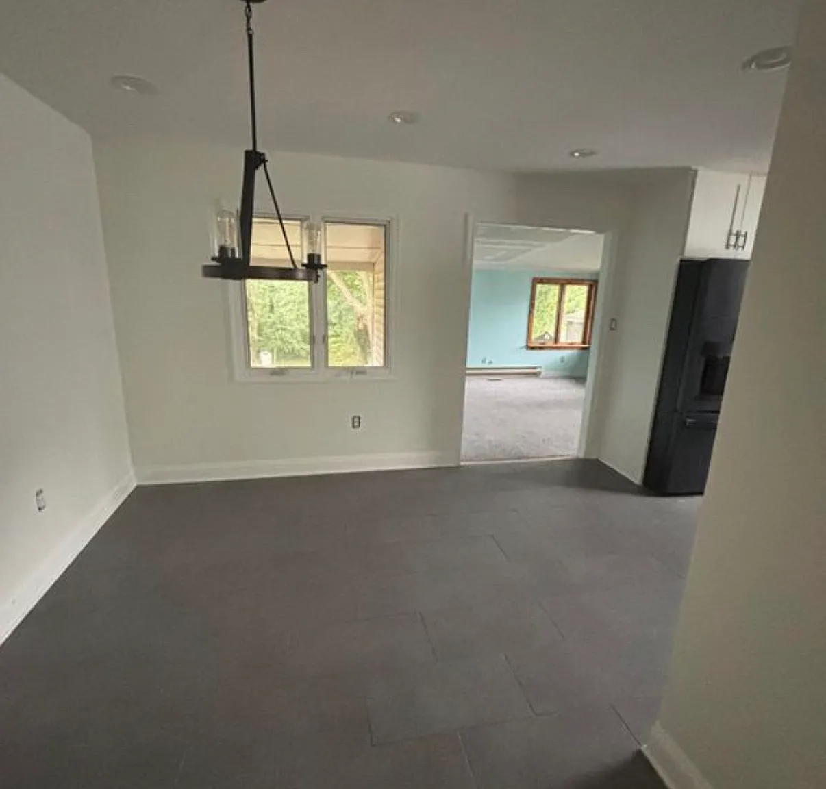2 bed, 1269 sqft, $2,100 — Photo 4