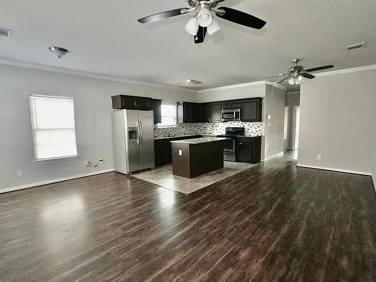 2523 Kirk St #B — Photo 2