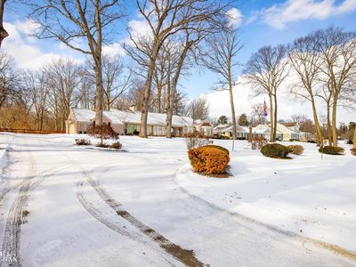 975 N Riverside Ave, Saint Clair, MI, 48079