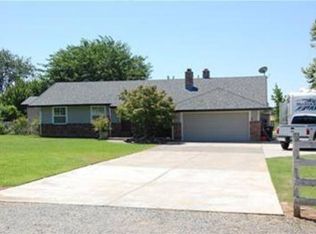 10560 Calvine Rd, Sacramento, CA 95830