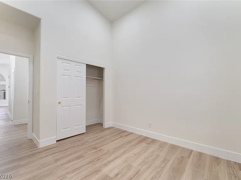 9205 Desert Village Ave — Photo 28