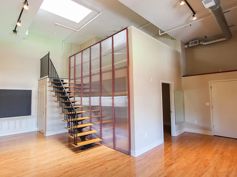 Fifth Avenue School Lofts — Photo 58