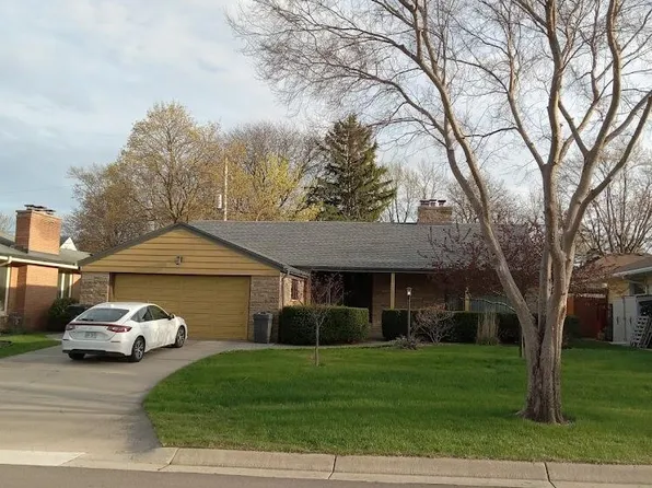 4623 West Anthony DRIVE, Greenfield, WI 53219