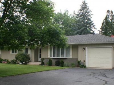 3602 Farmdale Dr, Valparaiso, IN, 46383