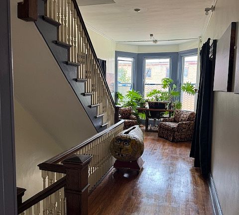 Front entry hallway.