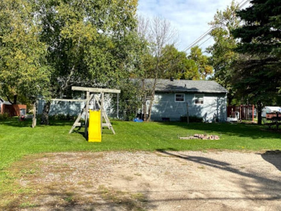 2nd image of 1607 14th Ave S