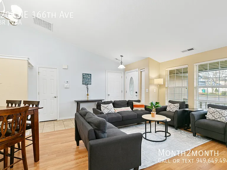 1207 NE 166th Ave — Photo 5
