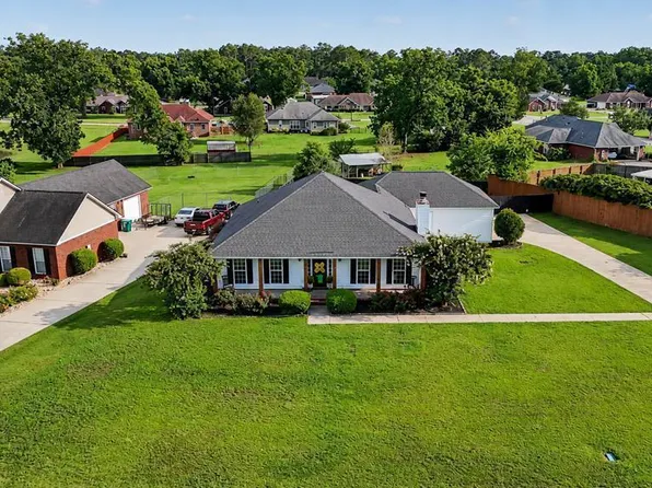 112 Beowulf Ln, Leesburg, GA 31763