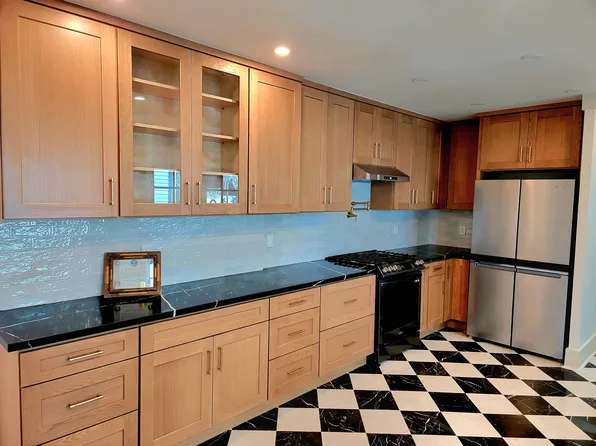 (undisclosed Address), Los Angeles, CA 90029