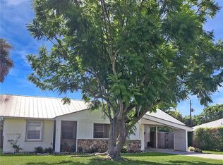 1209 SE Casa Ave, Stuart, FL 34994