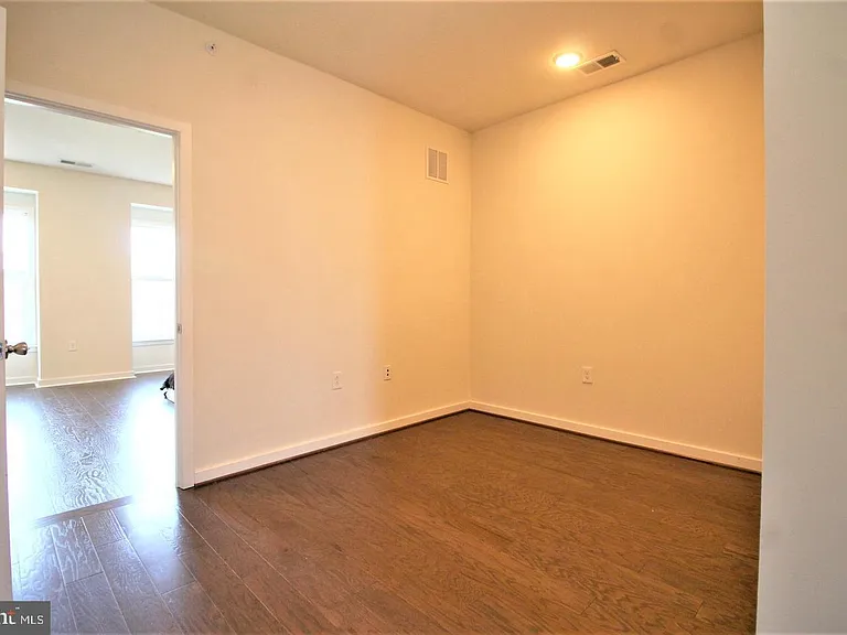 3974 Norton Pl #50 — Photo 23