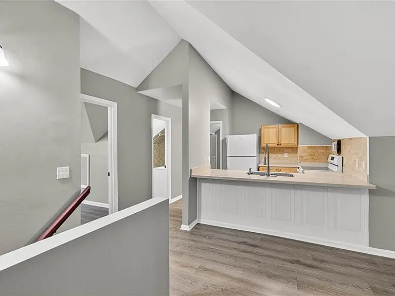 600 Mansfield St #C — Photo 10