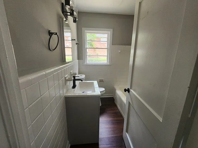 4117 Lake Dr — Photo 14