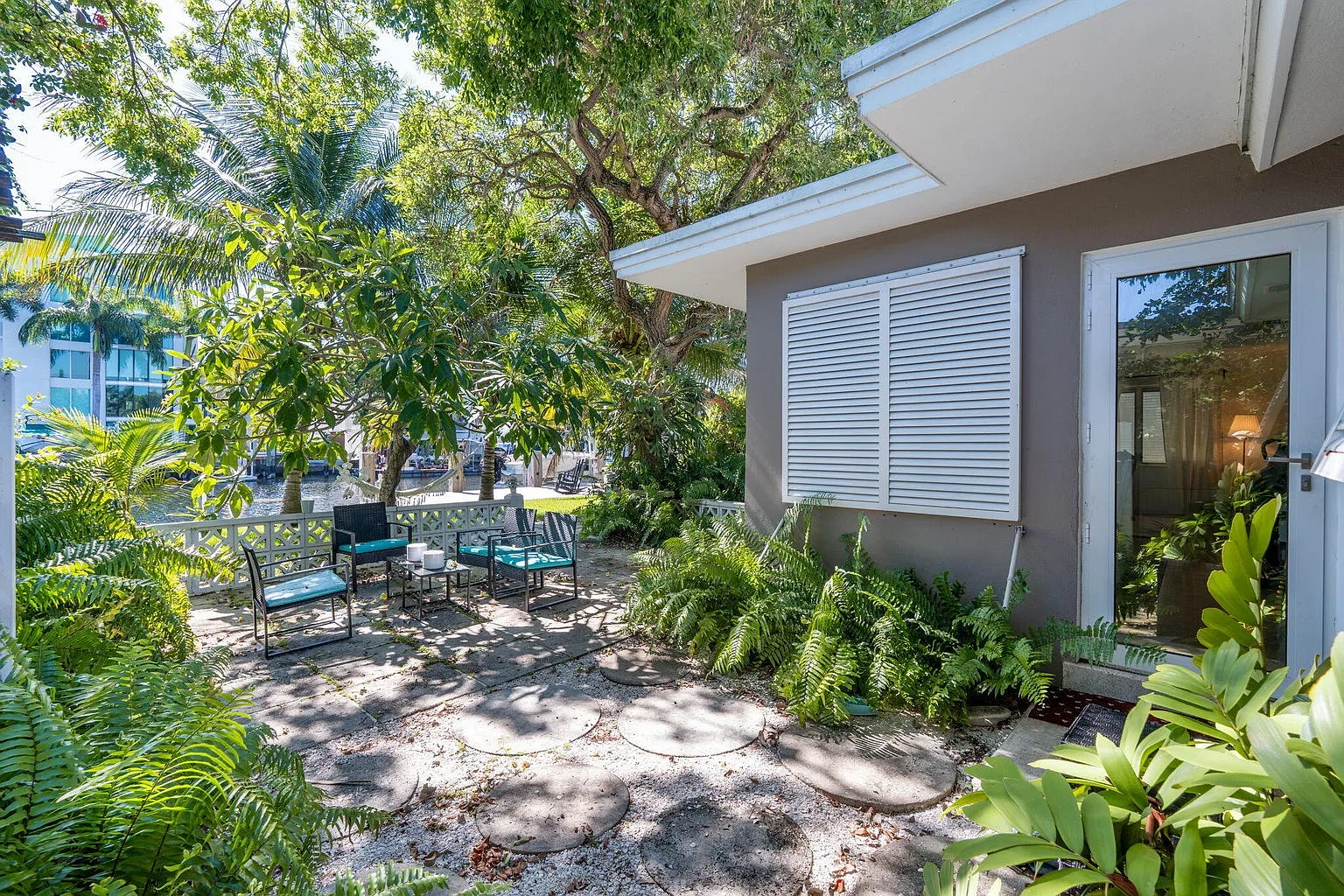 3 bed, 1614 sqft, $8,000 — Photo 3