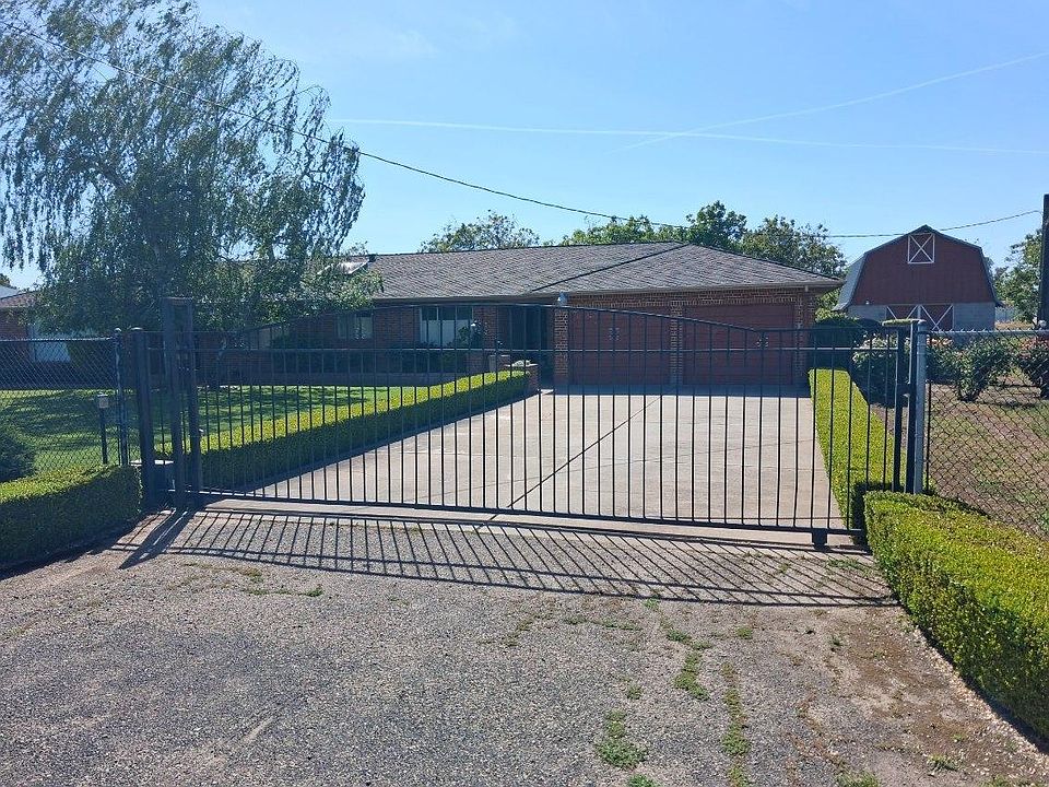 1st image of 2489 N Beecher Rd