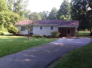 82 Fitzgerald Rd, Jackson, TN 38301