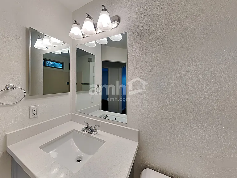 16563 W Melvin St — Photo 17