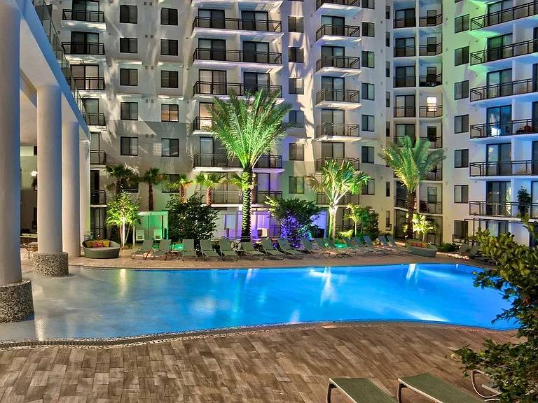 Saltwater Zero Edge Beach Entry Pool