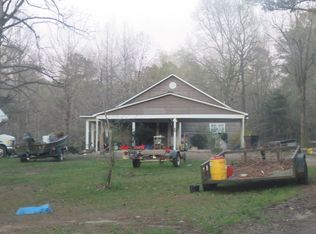 20714 Coontail Rd, Aberdeen, MS 39730