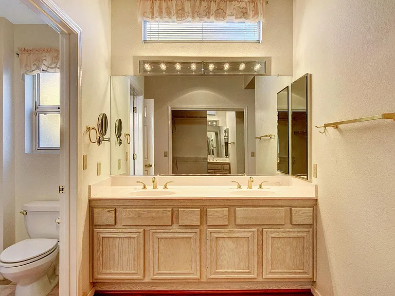 3032 Hidden Treasure Dr — Photo 35