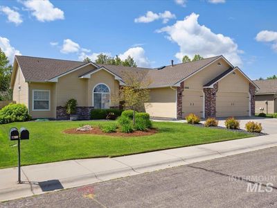 1355 E Hogan St, Eagle, ID, 83616