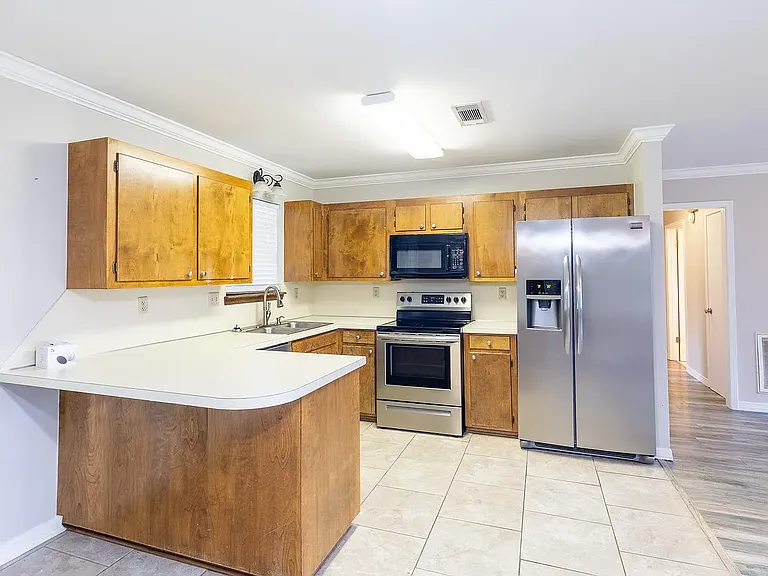 204 Bunker Hill Rd — Photo 4