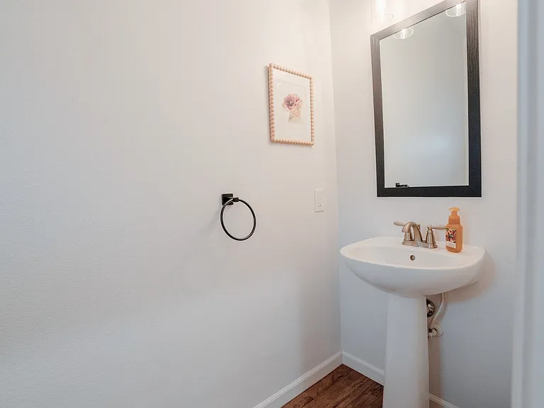 801 Kakala St #1APT1907 — Photo 8