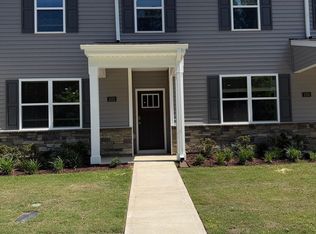 1032 Bayard Wootten Way, New Bern, NC 28562