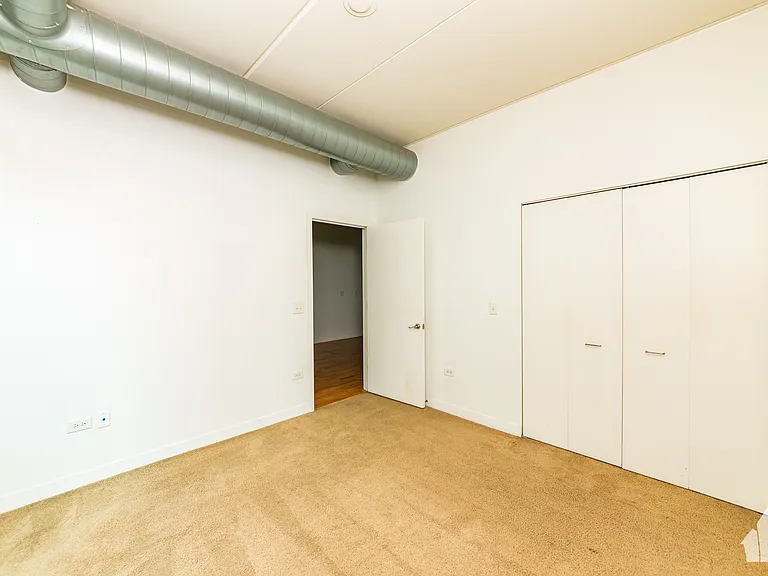 650 W Wayman St #106C — Photo 5