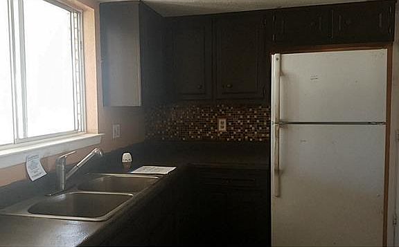 5th image of 15307 Fairwood Ct