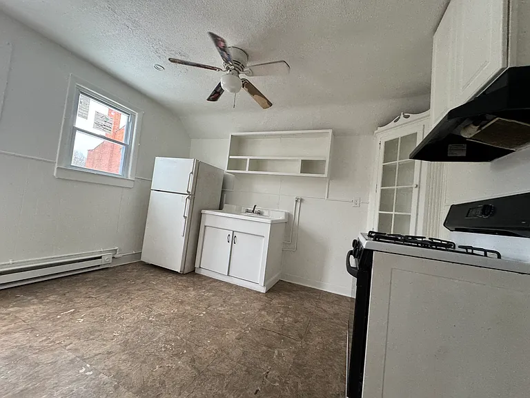 571 Baldwin St #5A — Photo 7