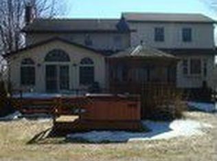 19 Winkel Way, Ballston Lake, NY 12019