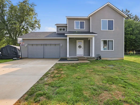 30 Ecklund St, Sparta, MI 49345