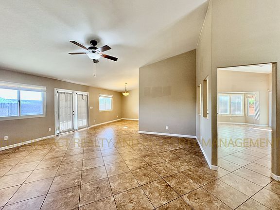 5th image of 9676 Paseo