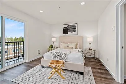 12625 NE Woodinville Dr #201 — Photo 22