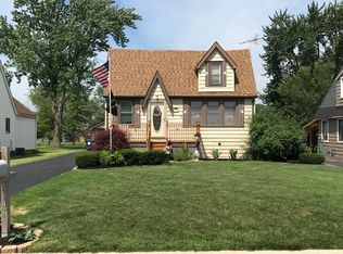 7640 Odell Ave, Bridgeview, IL 60455