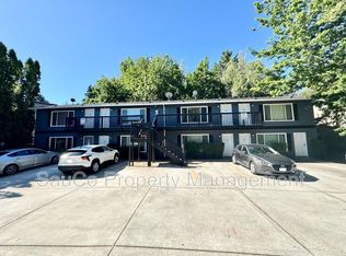 5560 SW Beaverton Hillsdale Hwy, Portland, OR 97221