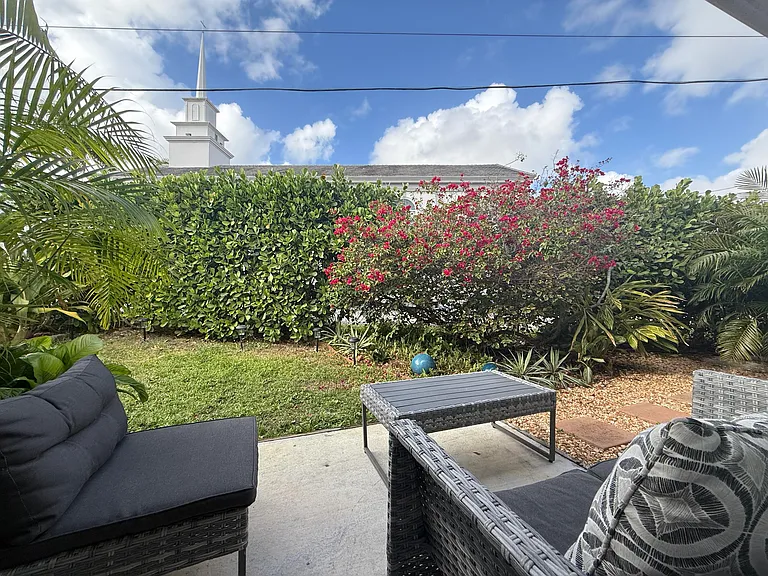 203 Seacrest Ln #A — Photo 5
